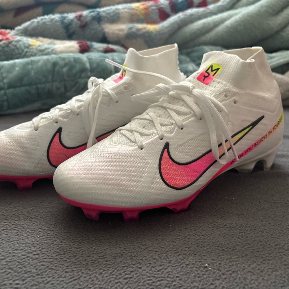 Nike mercurial WORN ONCE!!